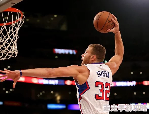 NBA巅峰对决技巧揭秘：如何实现完美空接及空接操作按键指南