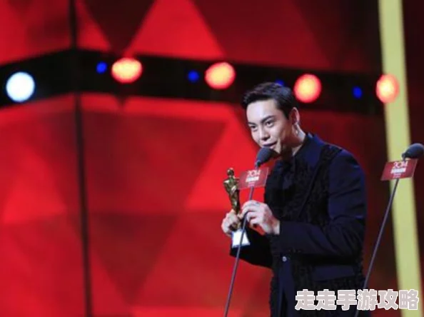 剑侠世界手游年度魅力盛典震撼来袭，全服狂享专属福利，惊喜新内容独家揭秘！