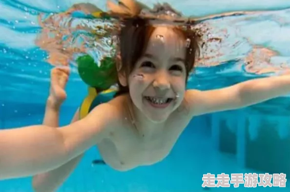 瘦身游泳课第9话免费看泳池派对突发事件美少女教练的惊人秘密 瘦身游泳课第9话免费看泳池派对突发事件美少女教练的惊人秘密