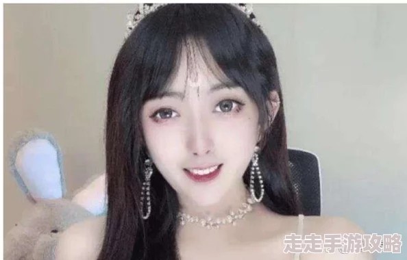 网红博雅1v3榜一大哥豪刷百万礼物成功上位成唯一守护