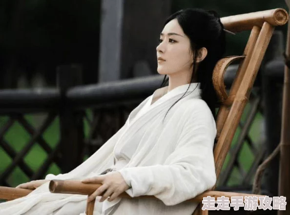 女闺蜜系列h文小说近日推出新篇章，讲述了她们之间更加深刻的情感纠葛与冒险故事