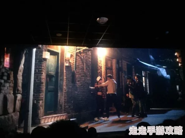 午夜肉体艺术观念摄影展明日开幕展览探讨身体与社会关系