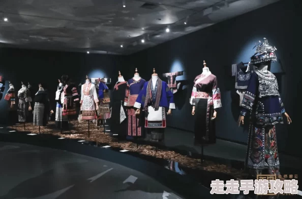 午夜肉体艺术观念摄影展明日开幕展览探讨身体与社会关系