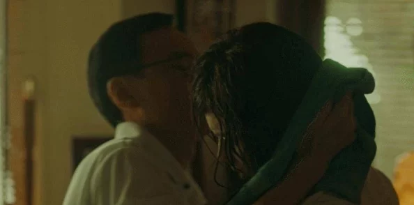 综影视之被各种男人啪h女性凝视视角下的情欲流动与权力关系