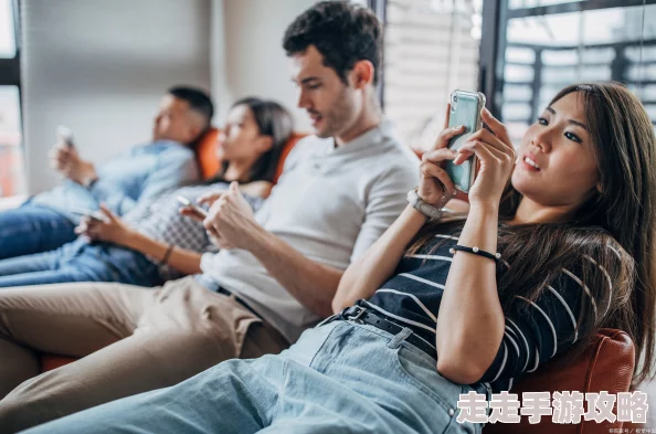 一级AV因为其能够提供一种逃避现实的快感为什么让人沉迷