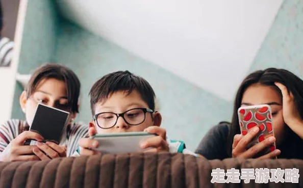 一级AV因为其能够提供一种逃避现实的快感为什么让人沉迷