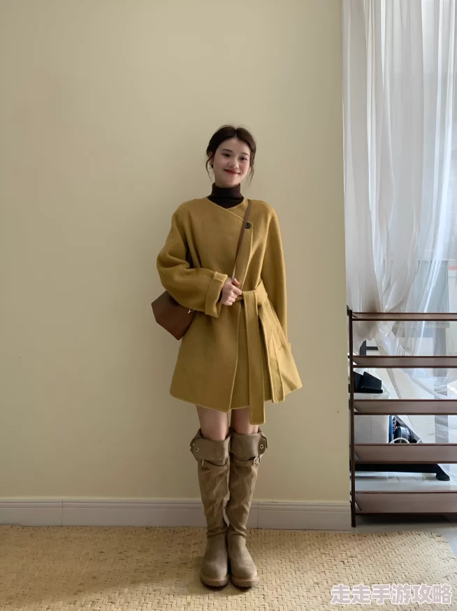那个黄色网站好看秋季新款美拉德风衣引领时尚潮流