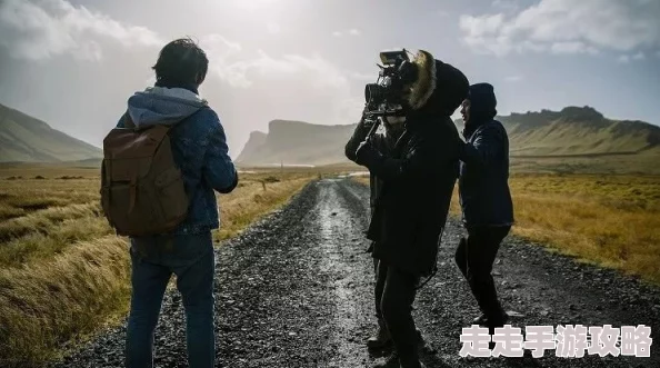 罪城堕落与救赎交织的霓虹都市,隐藏着不为人知的秘密与阴谋 罪城堕落与救赎交织的霓虹都市,隐藏着不为人知的秘密与阴谋